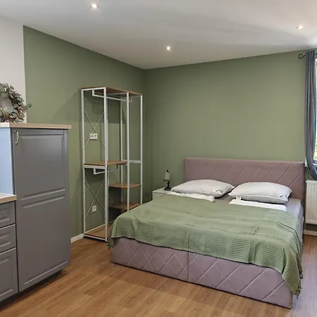 Apartment Herrenhaus-henriettenhof *