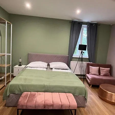 Herrenhaus-henriettenhof Apartamento *