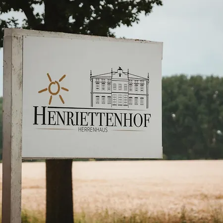 Apartment Herrenhaus-henriettenhof
