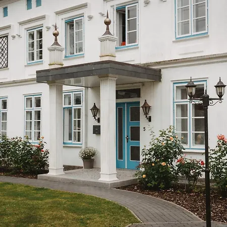 Herrenhaus-henriettenhof Apartment Groemitz